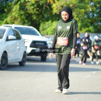 Runner Photo 3975737