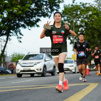 Runner Photo 3975739
