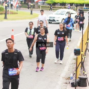 Runner Photo 3975741