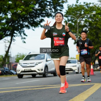 Runner Photo 3975755