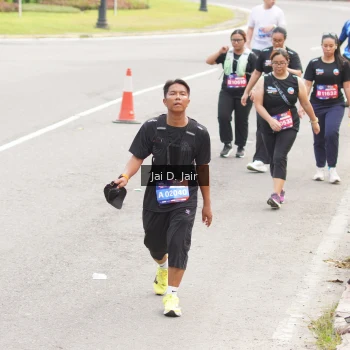 Runner Photo 3975762