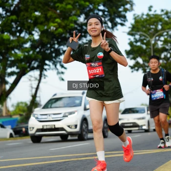 Runner Photo 3975774
