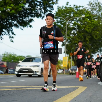 Runner Photo 3975788
