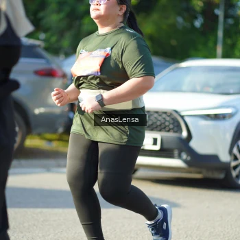 Runner Photo 3975857