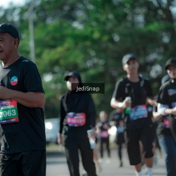 Runner Photo 3975861