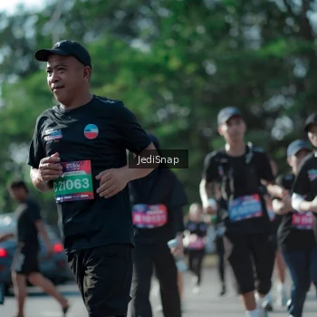 Runner Photo 3975874