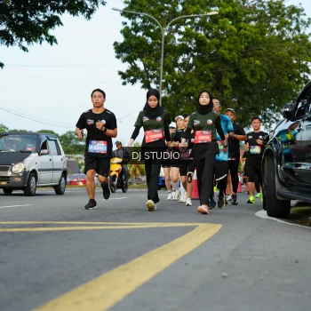 Runner Photo 3975901