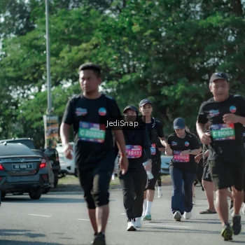 Runner Photo 3975917