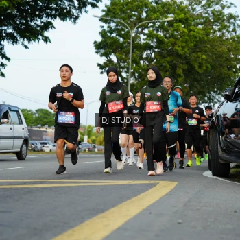 Runner Photo 3975920