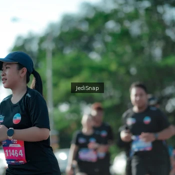Runner Photo 3975924