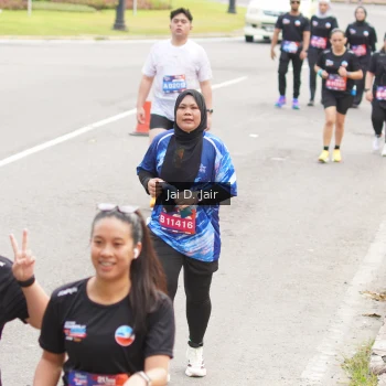 Runner Photo 3975930