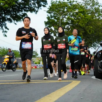Runner Photo 3975951