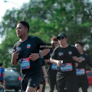 Runner Photo 3975954
