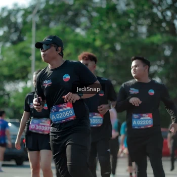 Runner Photo 3975956