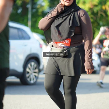 Runner Photo 3975957