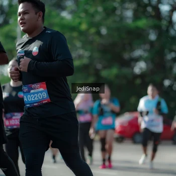 Runner Photo 3975992