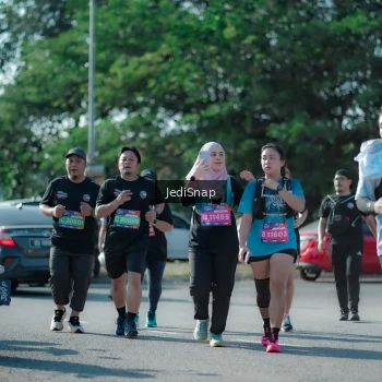 Runner Photo 3976006