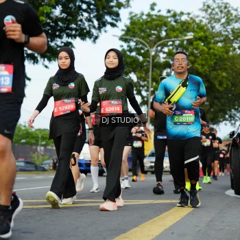 Runner Photo 3976013
