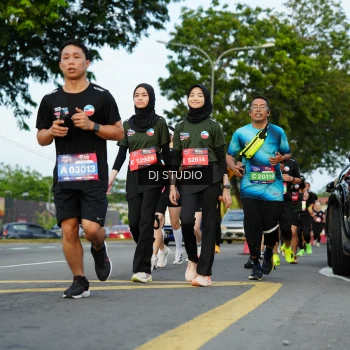 Runner Photo 3976016