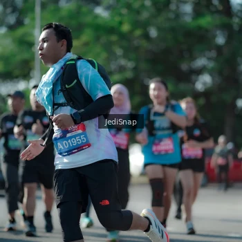 Runner Photo 3976024