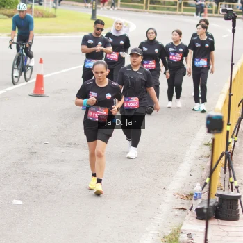 Runner Photo 3976030