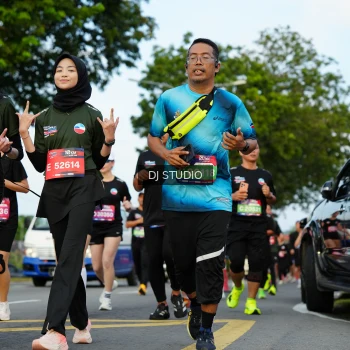 Runner Photo 3976035
