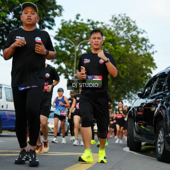 Runner Photo 3976046