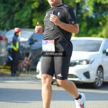 Runner Photo 3976070