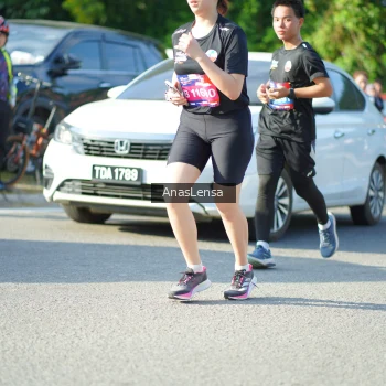 Runner Photo 3976083