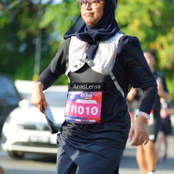 Runner Photo 3976086