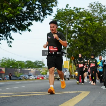 Runner Photo 3976104