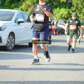Runner Photo 3976105