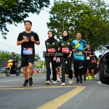 Runner Photo 3976110