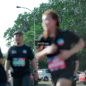 Runner Photo 3976111