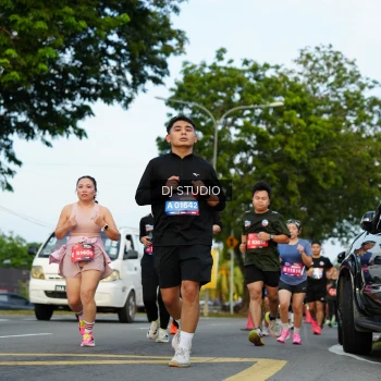 Runner Photo 3976229
