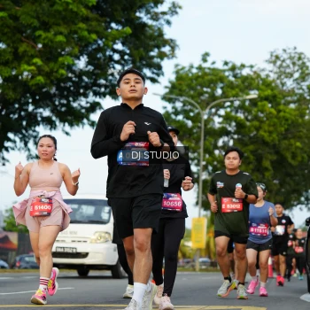 Runner Photo 3976243