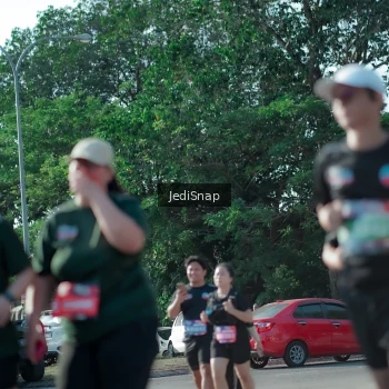 Runner Photo 3976279