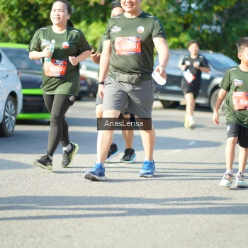 Runner Photo 3976295