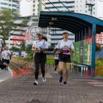 Runner Photo 397630