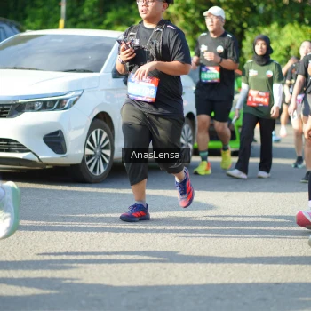 Runner Photo 3976338