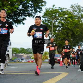 Runner Photo 3976401