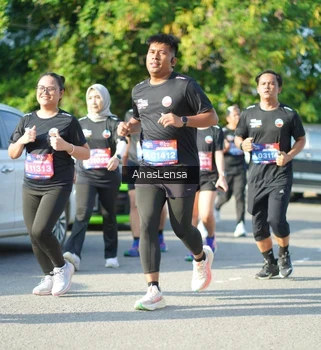 Runner Photo 3976426