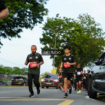 Runner Photo 3976461