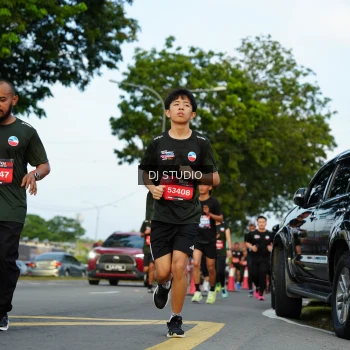 Runner Photo 3976499