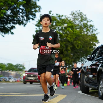 Runner Photo 3976504