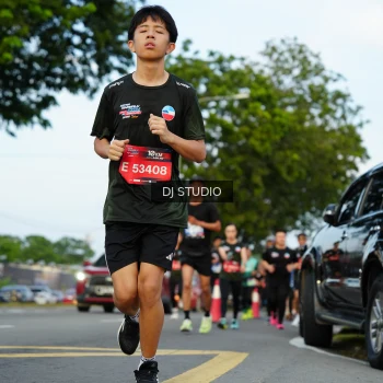 Runner Photo 3976518
