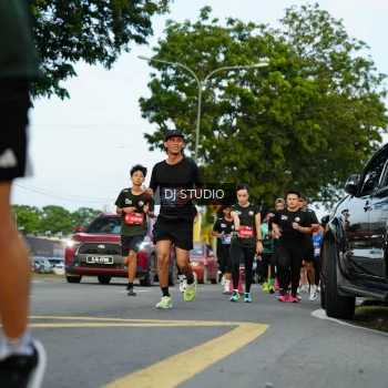 Runner Photo 3976539