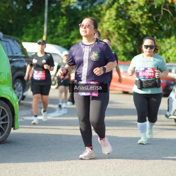 Runner Photo 3976565