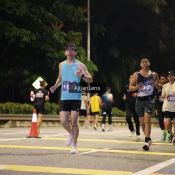 Runner Photo 3976572