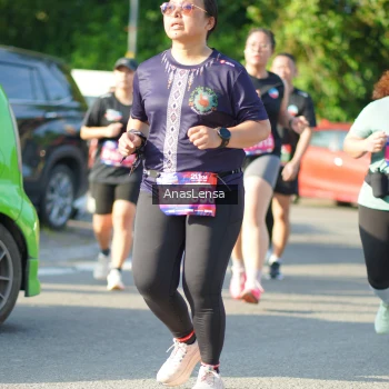 Runner Photo 3976573